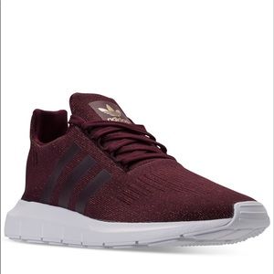 Adidas Swift Run Sneakers